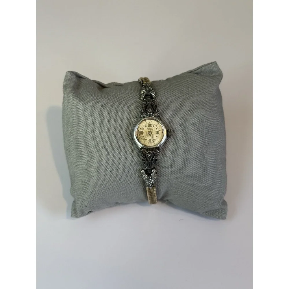 Vintage Gruen Precision 17 Jewel Ladies Wristwatch 10K RGP Bezel Parts Repair